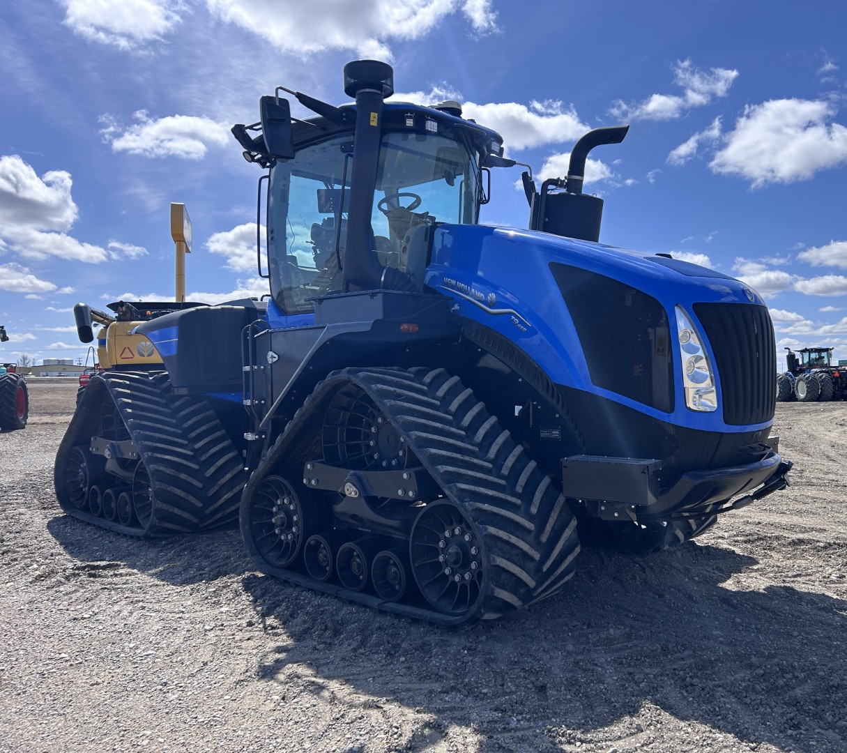 2024 New Holland T9.655 Tractor Rubber Track