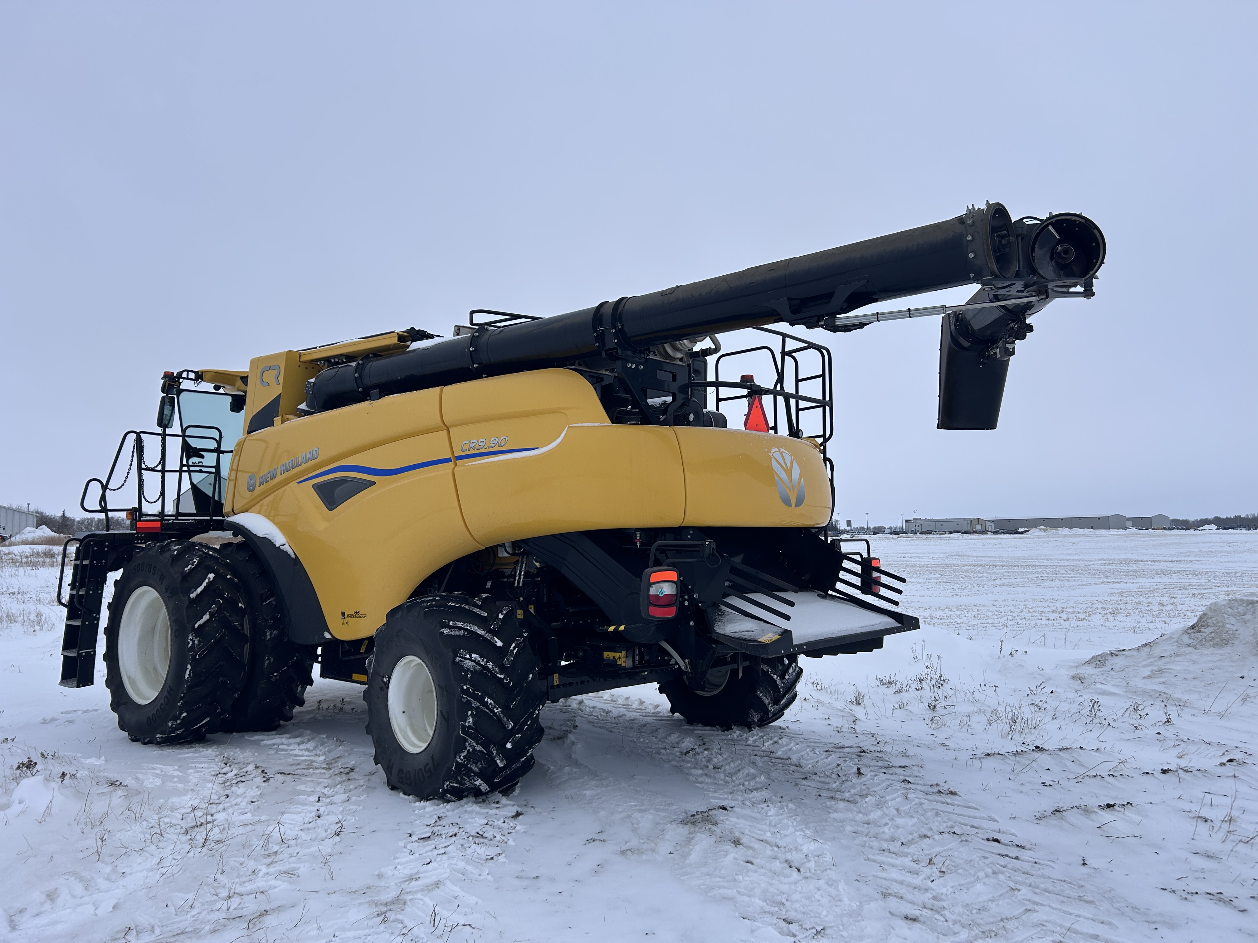 2024 New Holland CR9.90Z Combine