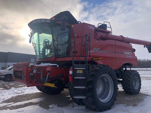2019 Case 8250 Combine