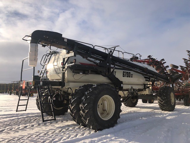 2010 Bourgault 3310-65 Seeding Tool