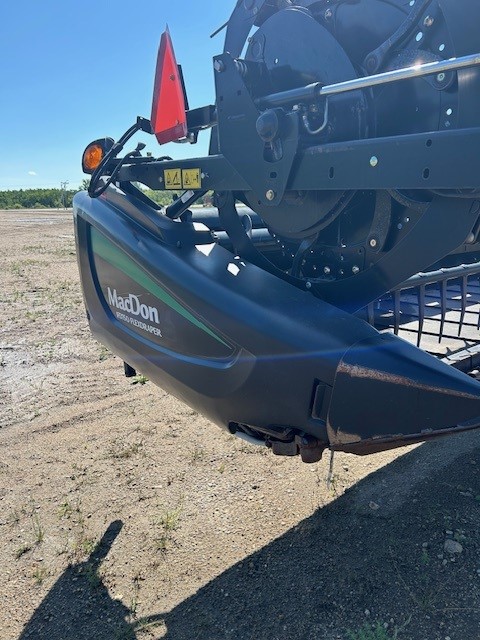 2017 MacDon FD75-40 Header Combine