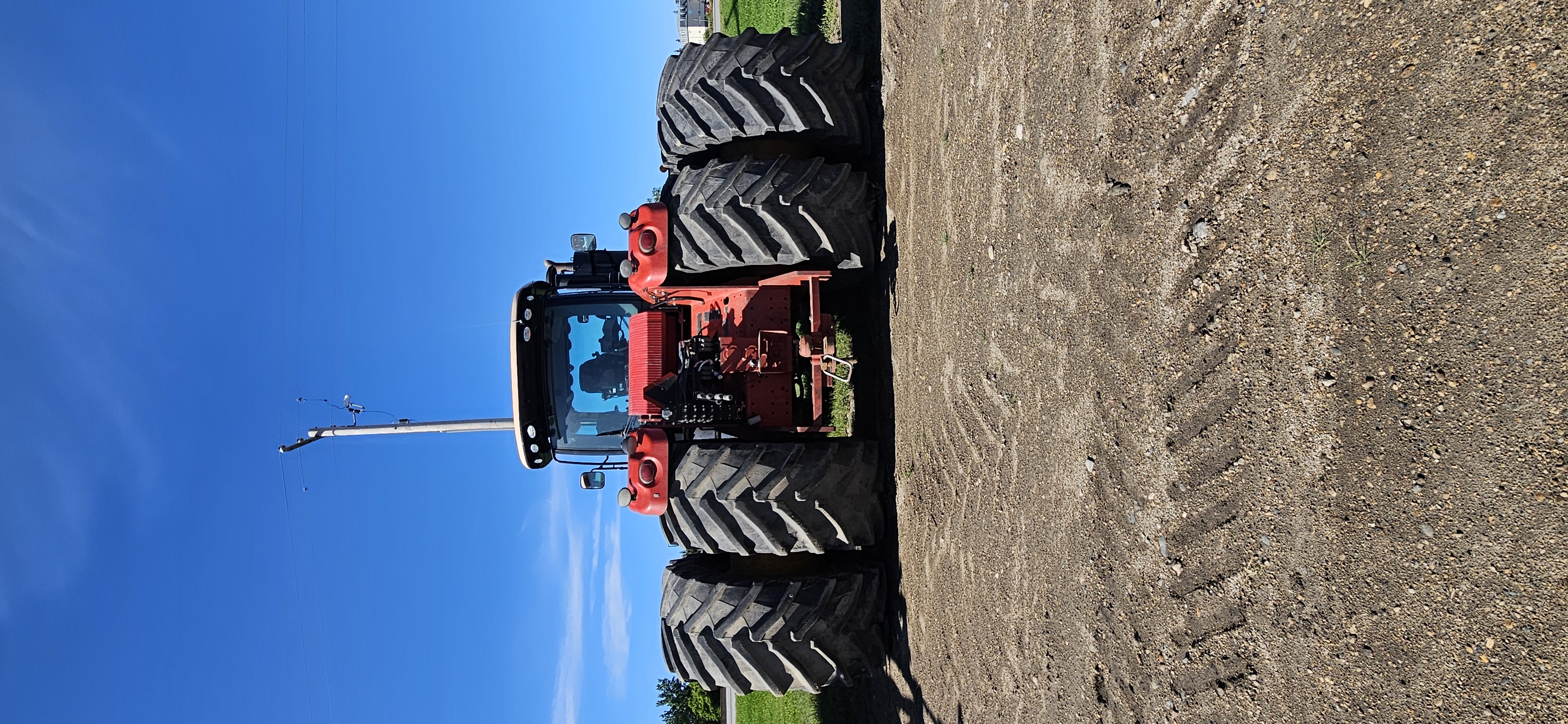 2017 Versatile 550 Tractor 4WD