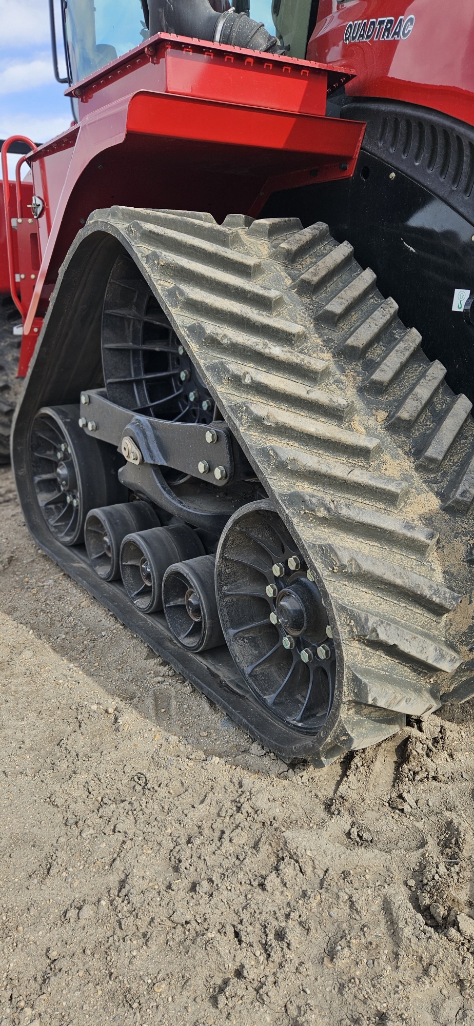 2021 Case 620Q Tractor Rubber Track