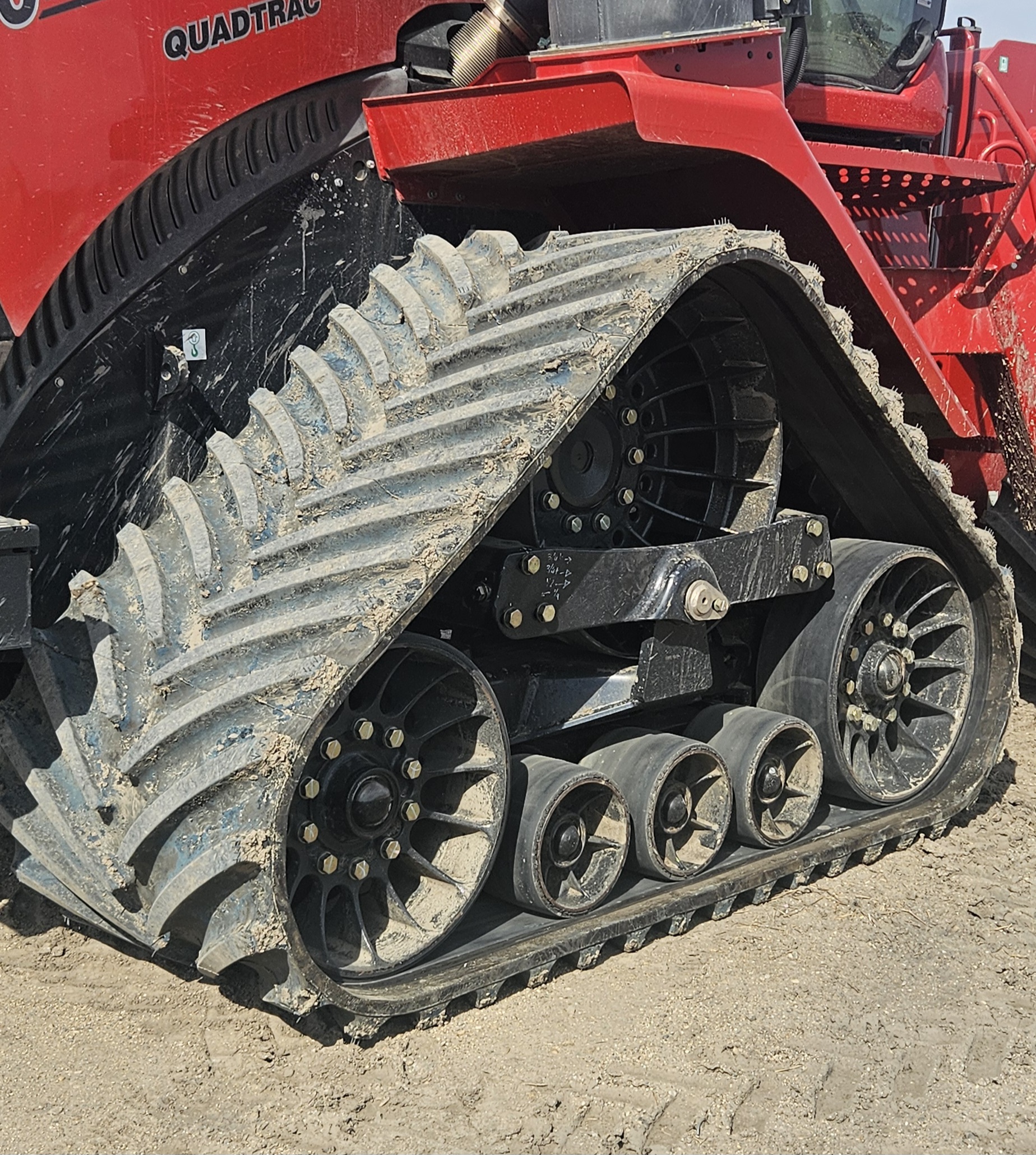 2015 Case 580Q Tractor Rubber Track