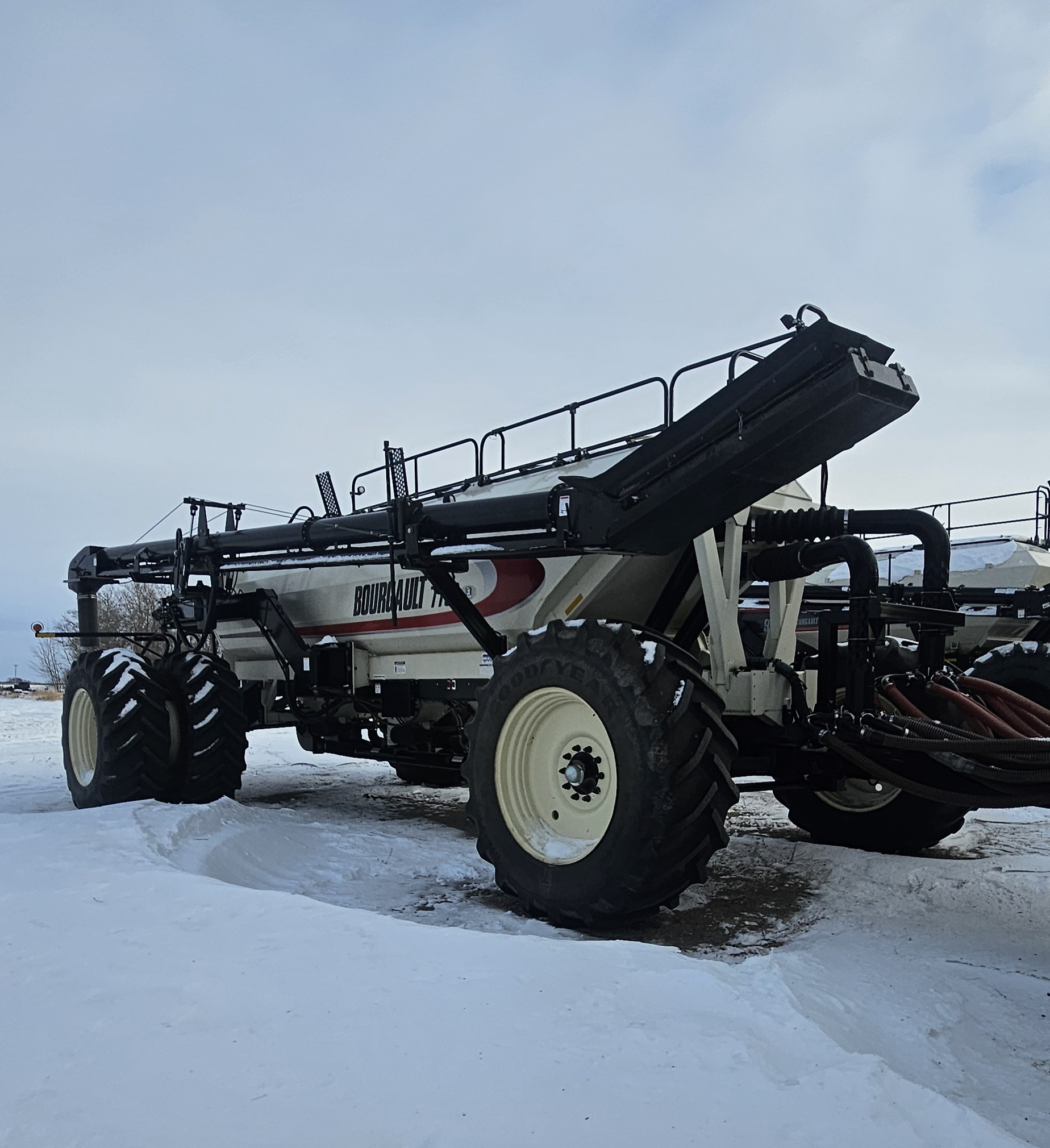 2014 Bourgault 3320-76 Seeding Tool