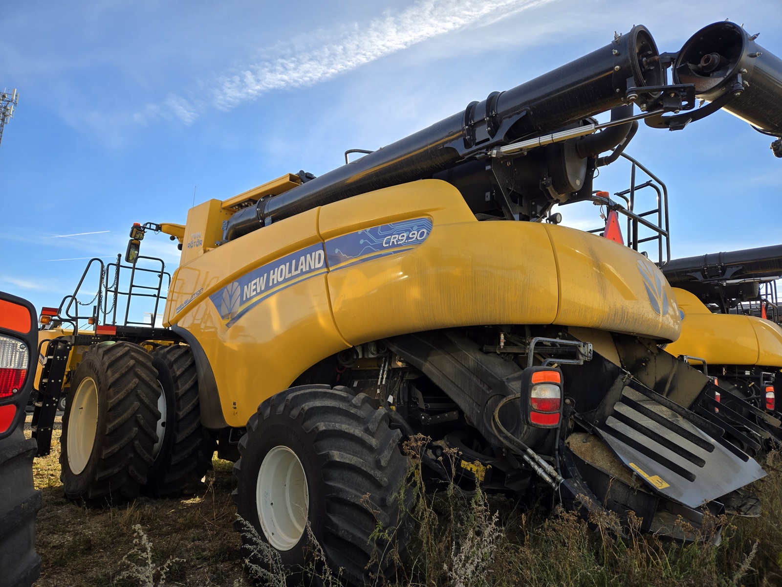 2020 New Holland CR9.90 Combine