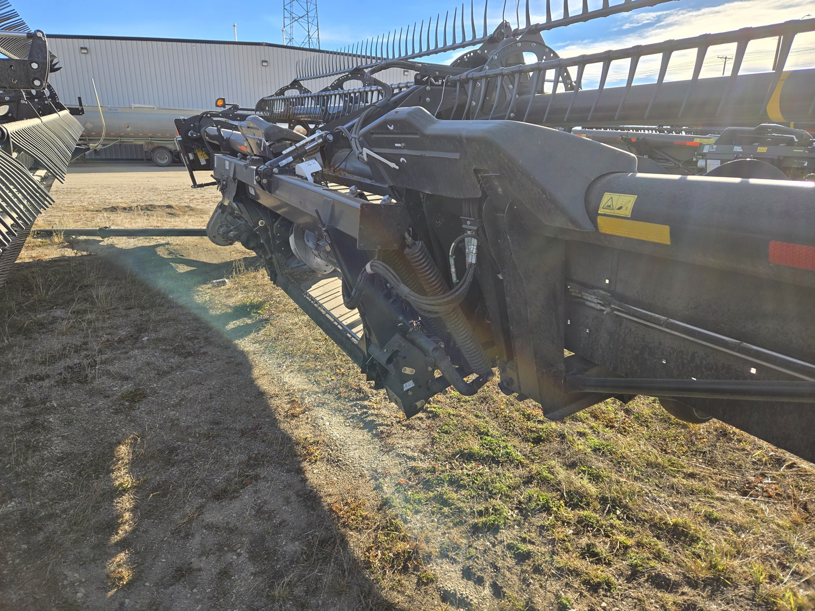 2017 MacDon FD75 Header Combine