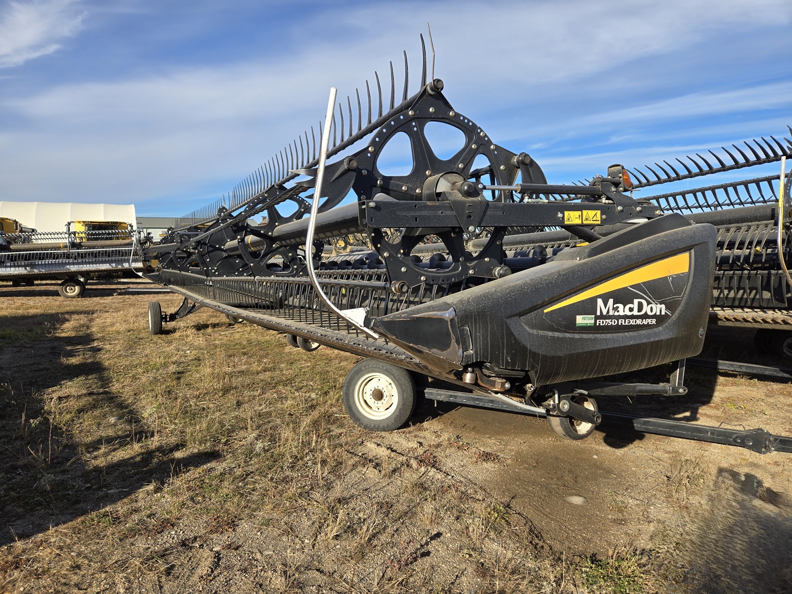 2017 MacDon FD75 Header Combine