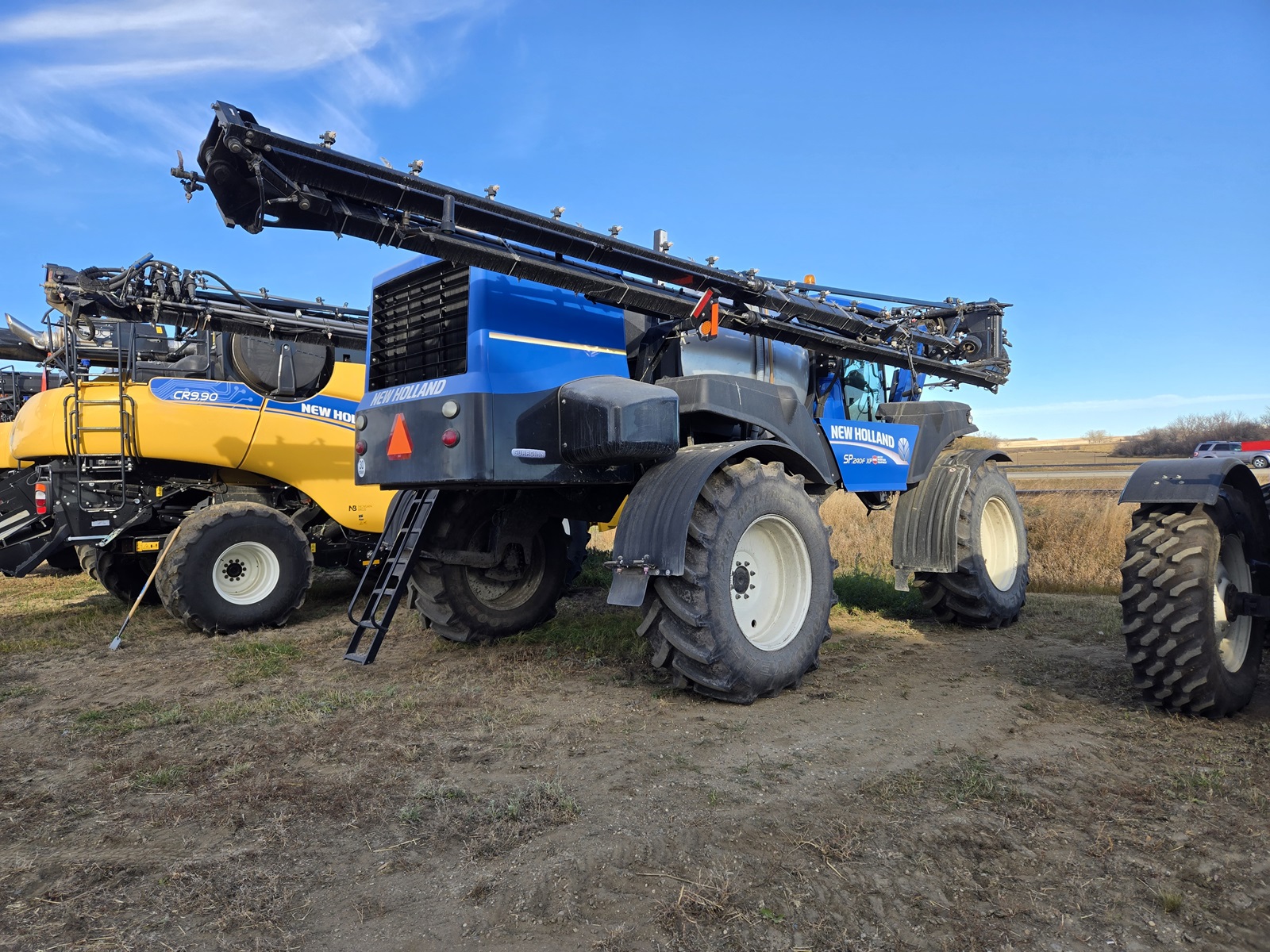 2014 New Holland SP.240F Sprayer/High Clearance