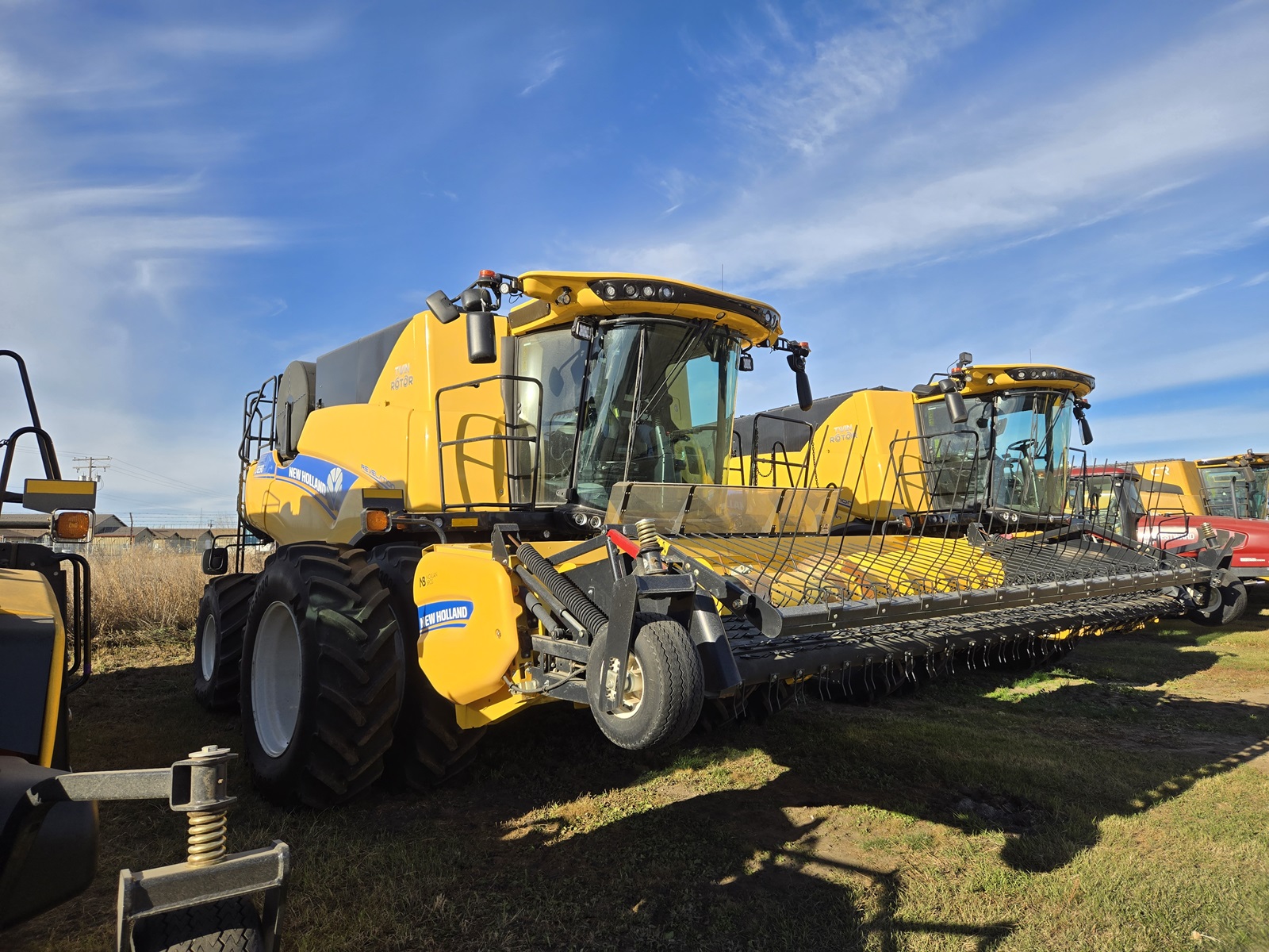 2023 New Holland CR8.90Z Combine