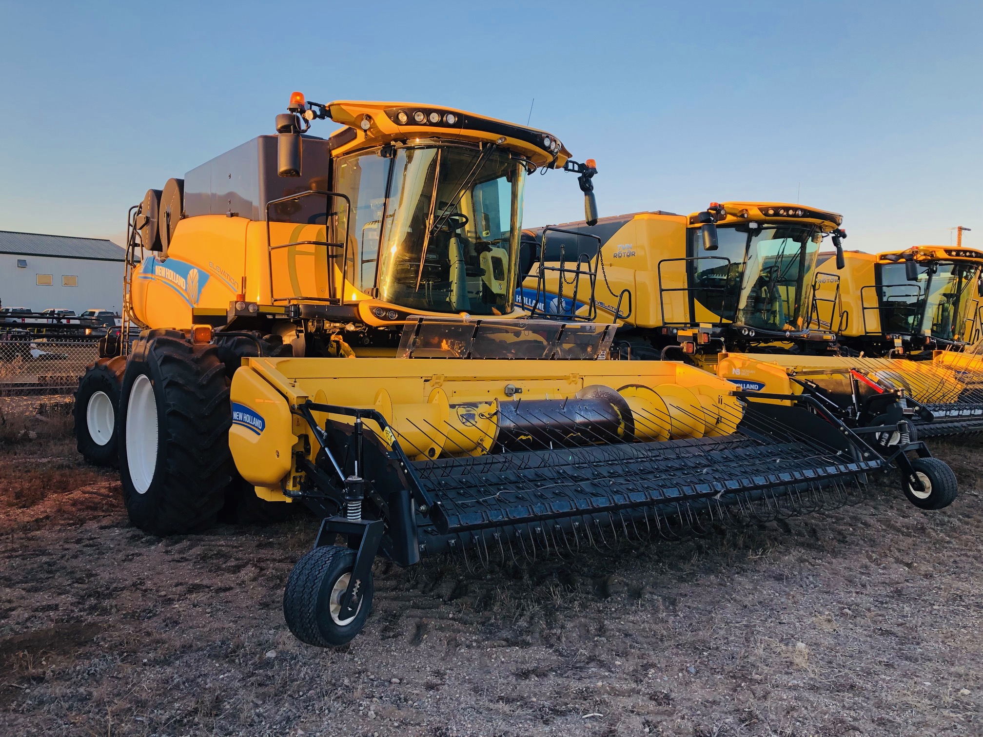 2015 New Holland CR10.90Z Combine