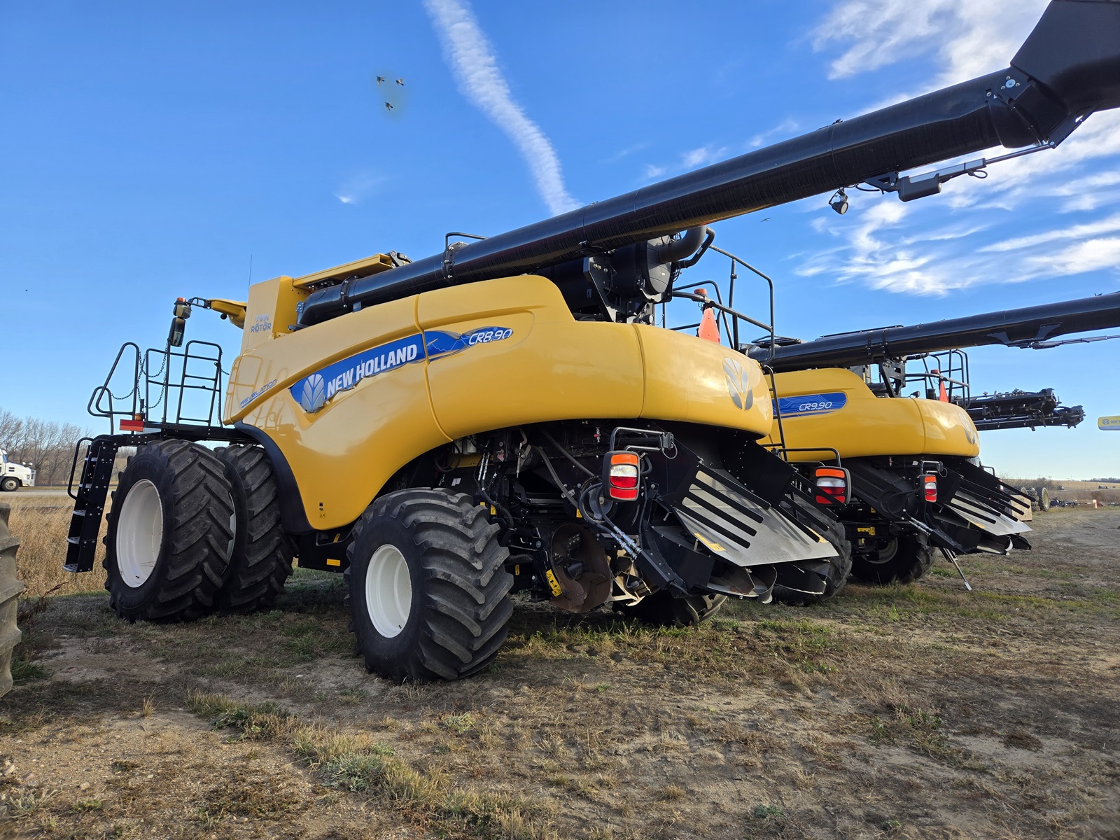 2019 New Holland CR8.90Z Combine
