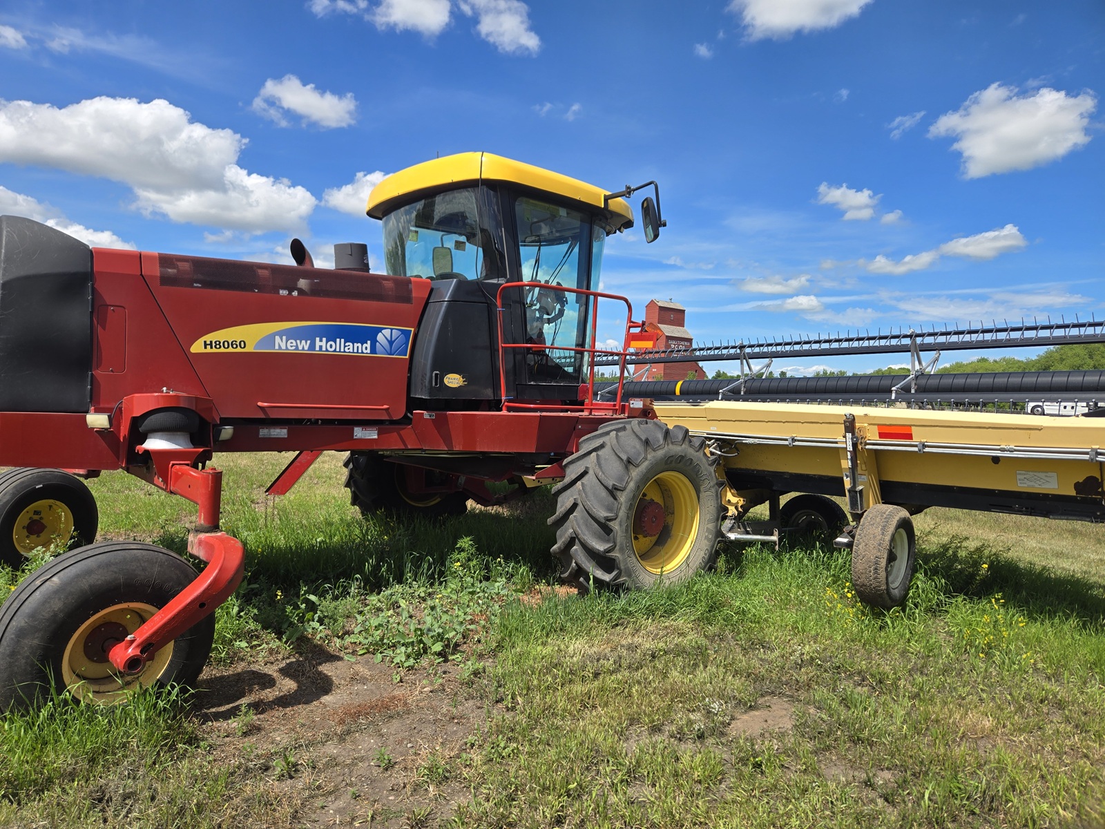 2012 New Holland H8060 Windrower