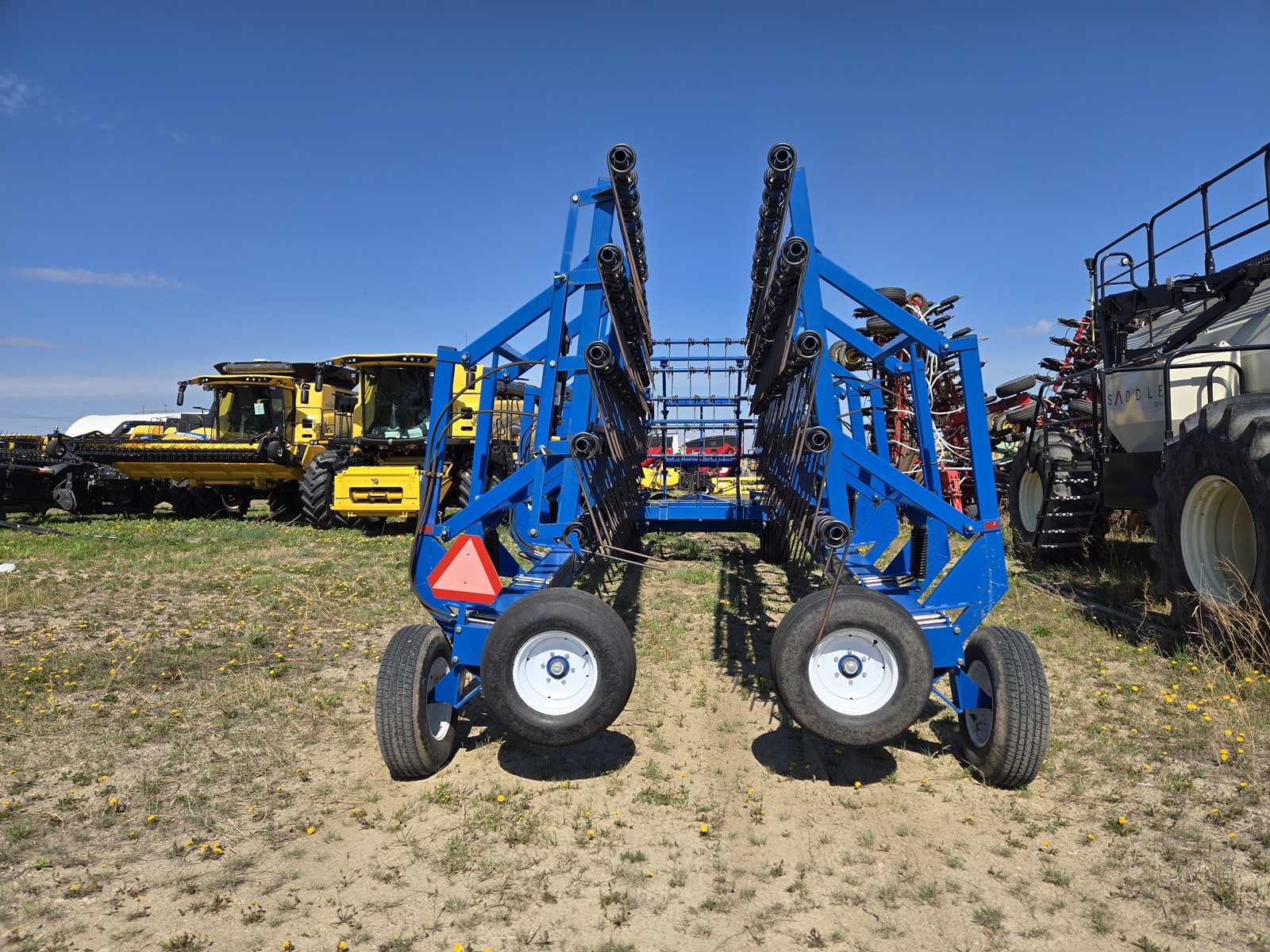 2013 Brandt 7000 Harrow