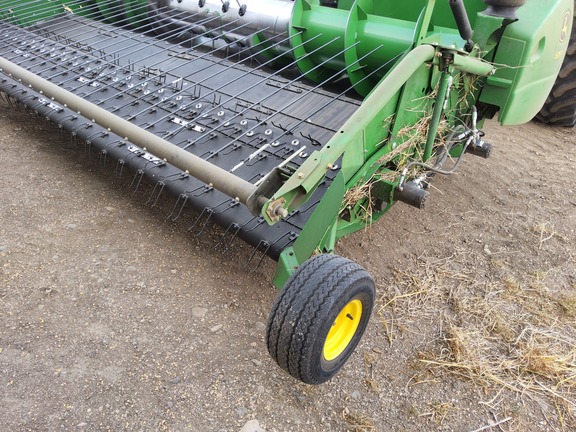 2011 John Deere 615P Header Combine