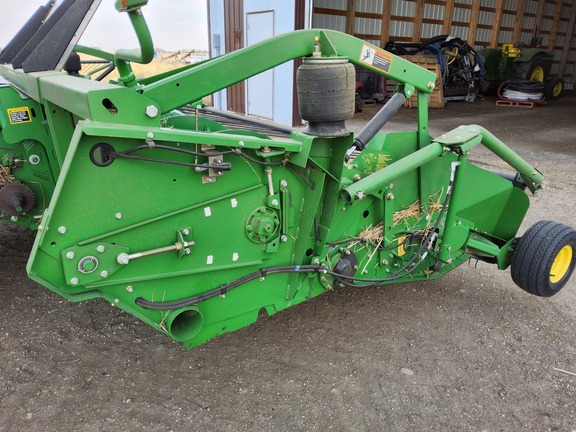 2011 John Deere 615P Header Combine