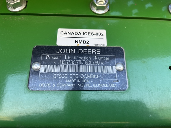 2019 John Deere S780 Combine