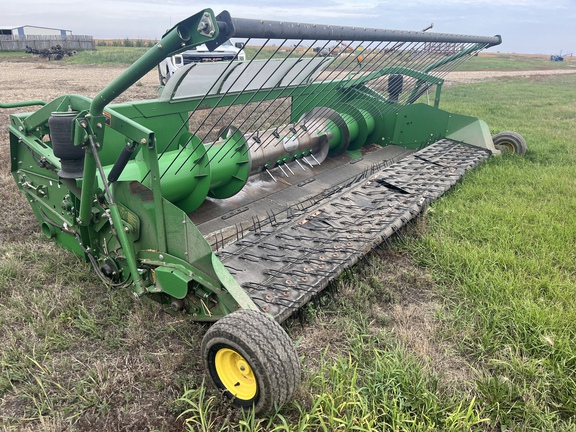 2011 John Deere 615P Header Combine