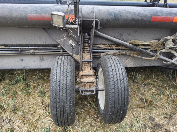 2020 MacDon FD140 Header Combine