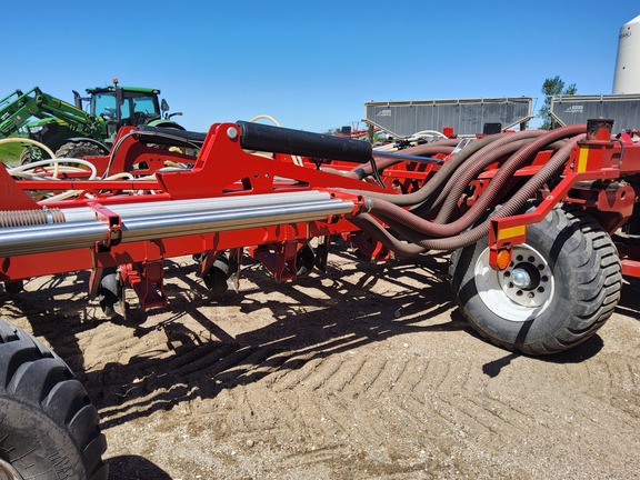 2019 Morris QUANTUM Air Seeder