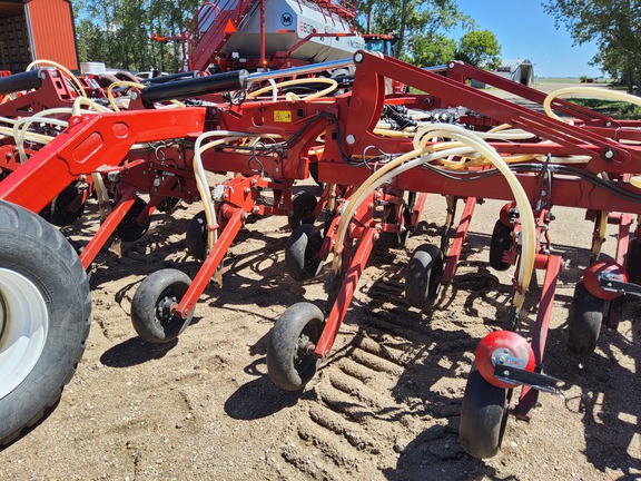 2019 Morris QUANTUM Air Seeder