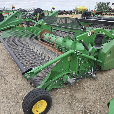 2019 John Deere 615P Header Combine