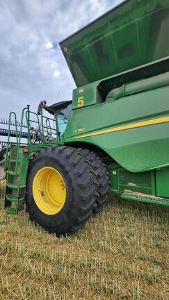 2018 John Deere S780 Combine