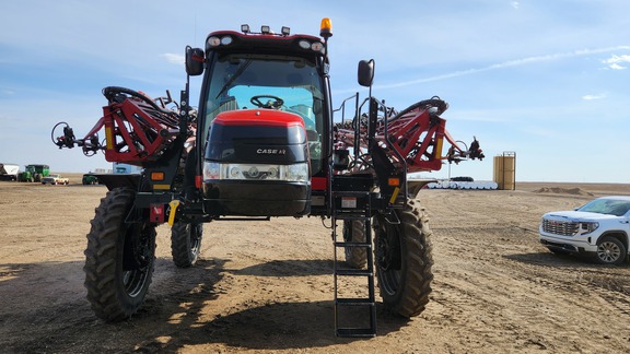 2018 Case IH Patriot 3340 Sprayer/High Clearance