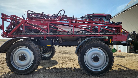 2018 Case IH Patriot 3340 Sprayer/High Clearance