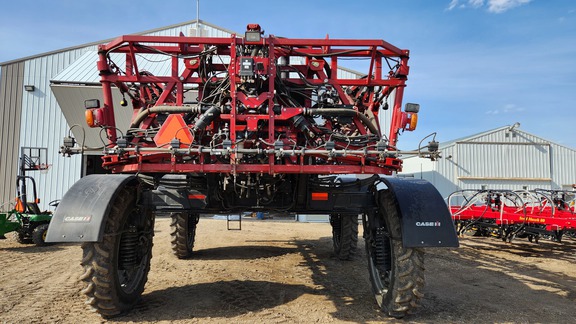 2018 Case IH Patriot 3340 Sprayer/High Clearance