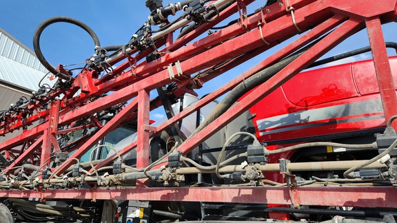 2018 Case IH Patriot 3340 Sprayer/High Clearance