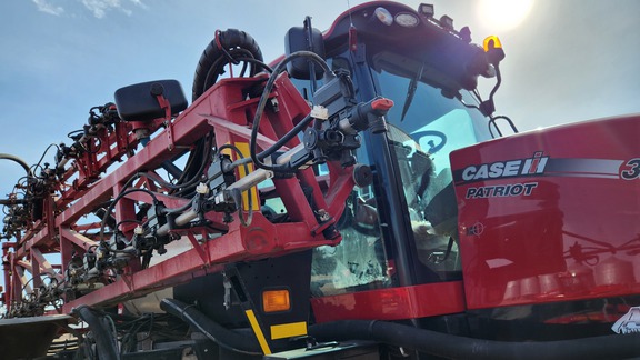 2018 Case IH Patriot 3340 Sprayer/High Clearance