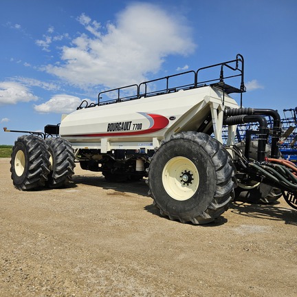 2020 Bourgault 7700 Misc