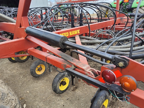 2007 Seed Hawk 5310 Air Seeder