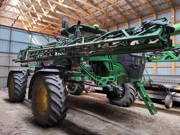 2019 John Deere R4044 Sprayer/High Clearance