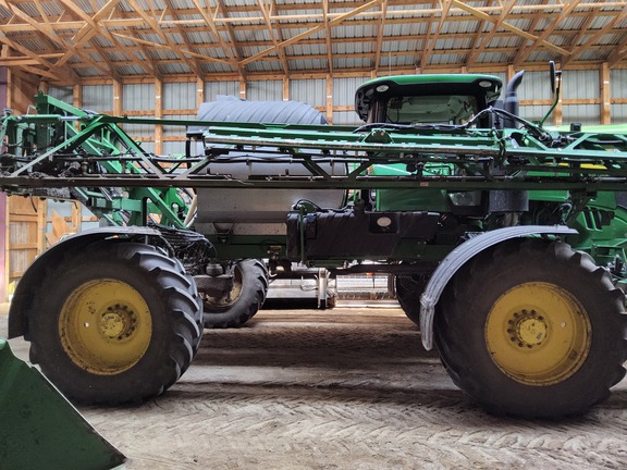 2019 John Deere R4044 Sprayer/High Clearance
