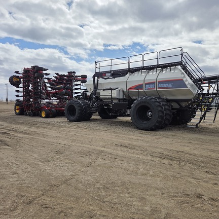 2024 Bourgault 3720 W/91300 Air Seeder