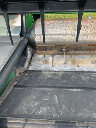 2014 John Deere 635D Header Combine