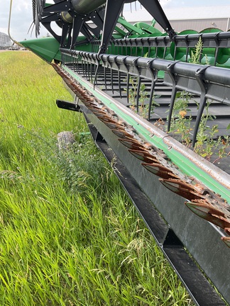 2014 John Deere 635D Header Combine