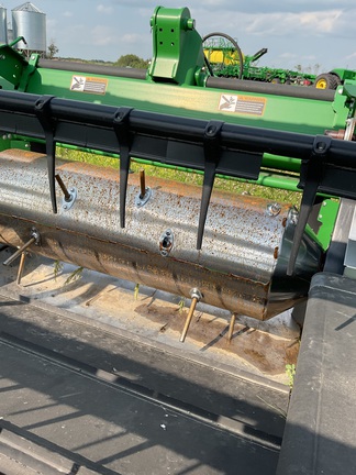 2014 John Deere 635D Header Combine