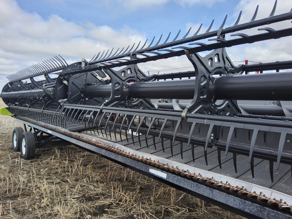 2020 CLAAS Convio Flex 1230 Header Combine