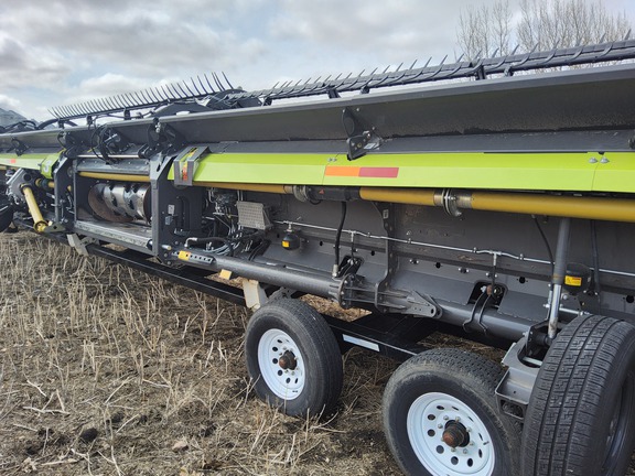 2020 CLAAS Convio Flex 1230 Header Combine