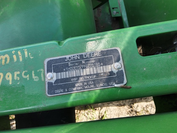 2015 John Deere 615P Header Combine