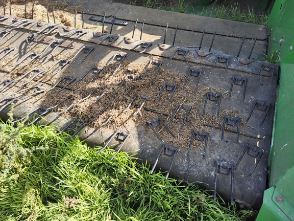 2015 John Deere 615P Header Combine