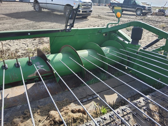 2015 John Deere 615P Header Combine