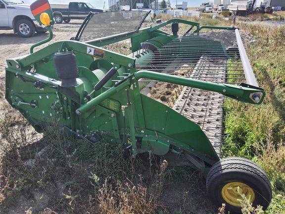 2015 John Deere 615P Header Combine
