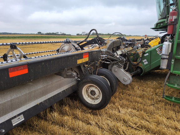 2022 MacDon FD240 Header Combine