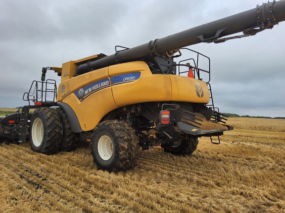 2022 New Holland CR8.90 Combine