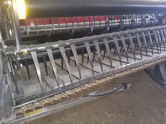 2019 MacDon FD140 Header Combine