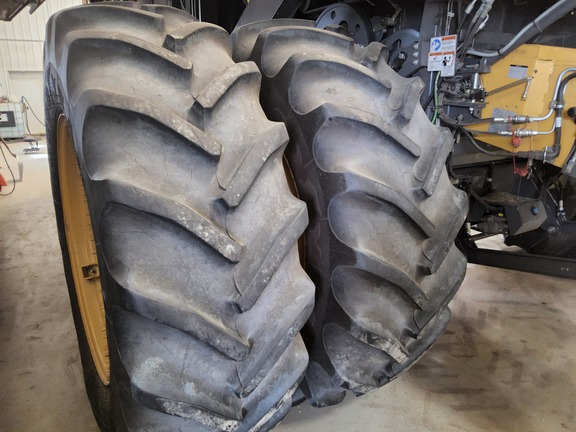 2019 CLAAS 740 Combine